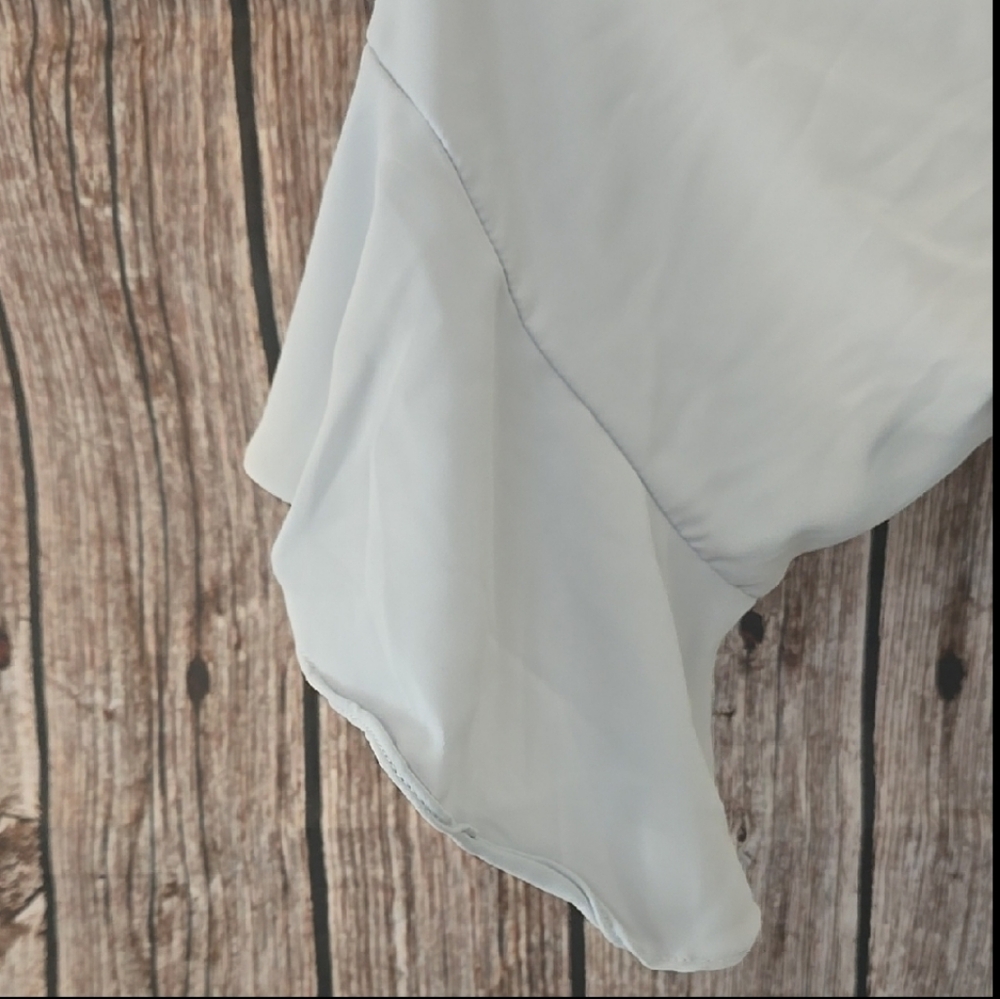 Light Gray Ruffle Sleeve Dress - Picture 4 of 5